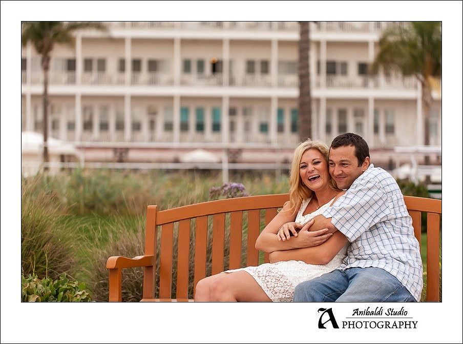 005-coronado beach engagement photo