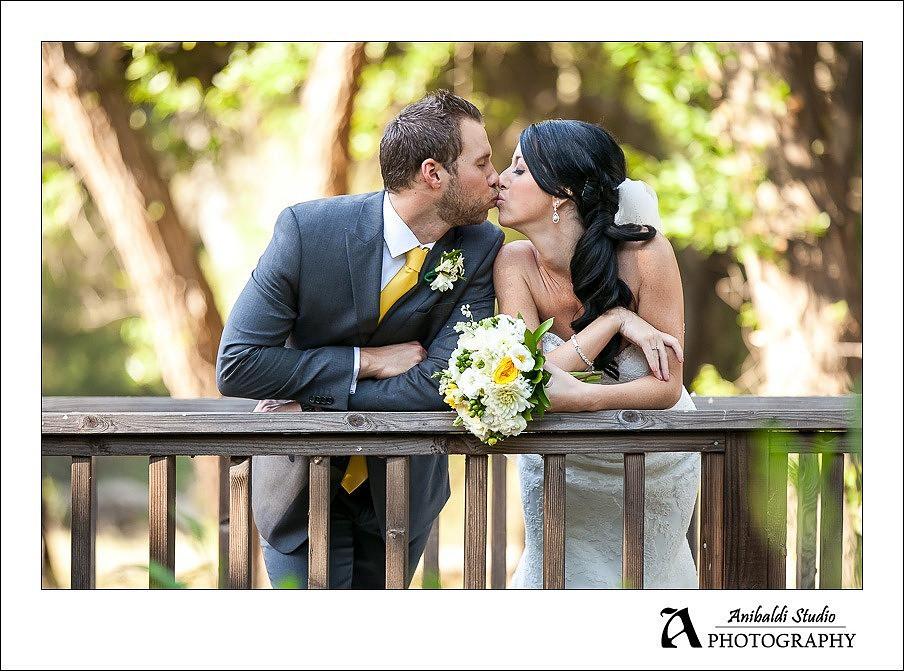 064-temecula creek wedding photograph