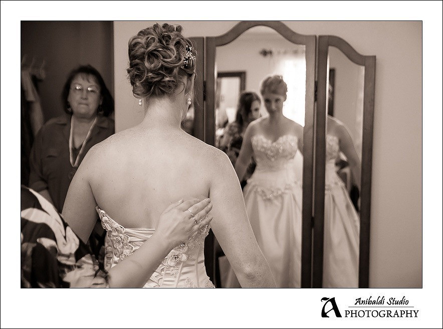 007-Wiens Winery Wedding Photo