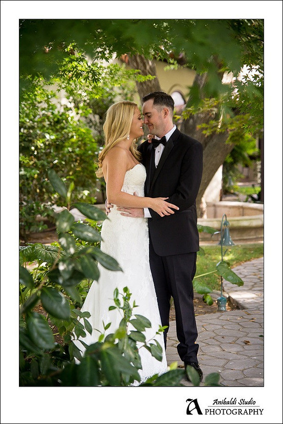 bride groom under the trees in pauma valley