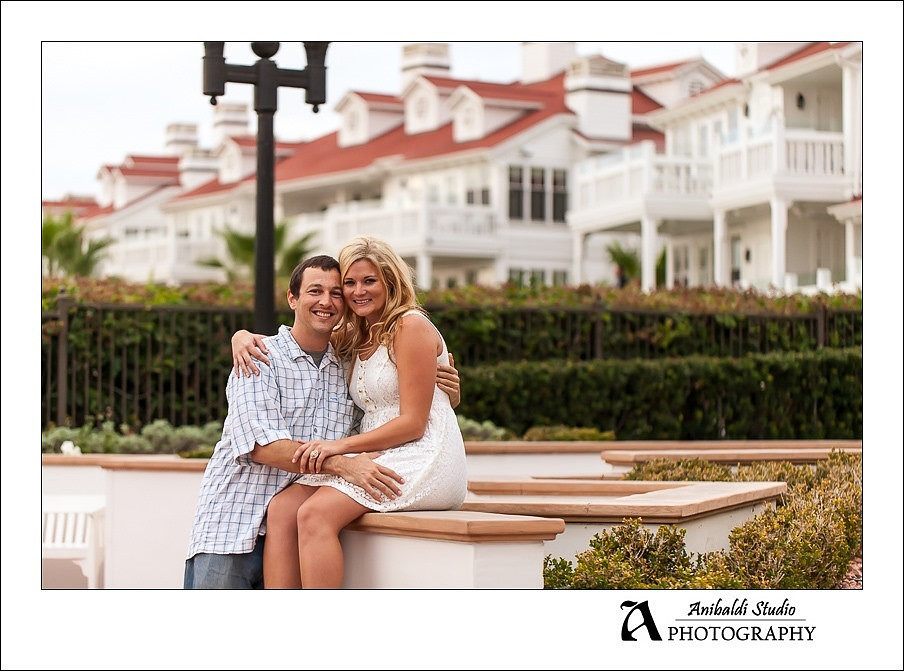 013-coronado beach engagement photo