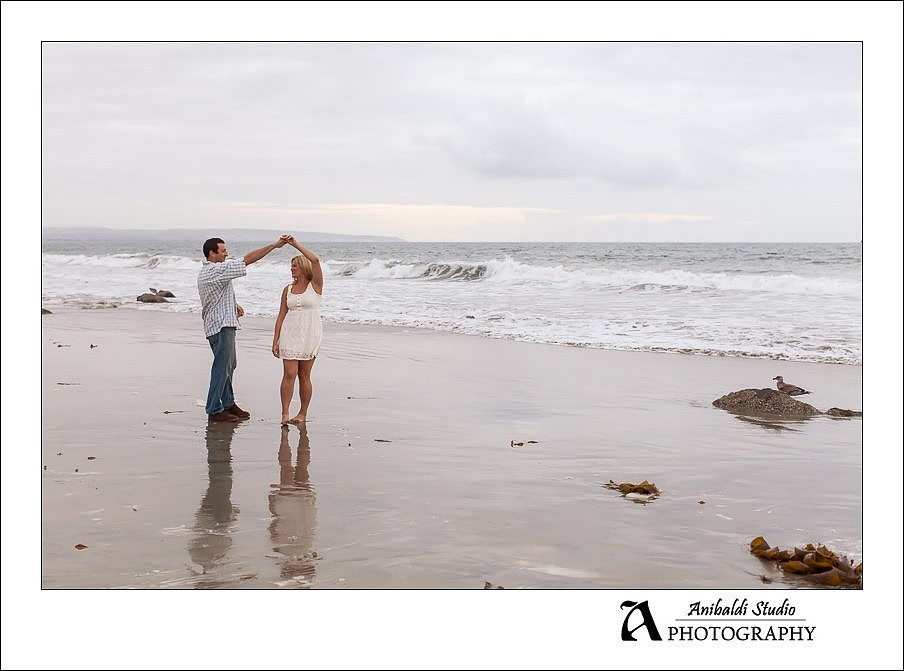 040-coronado beach engagement photo