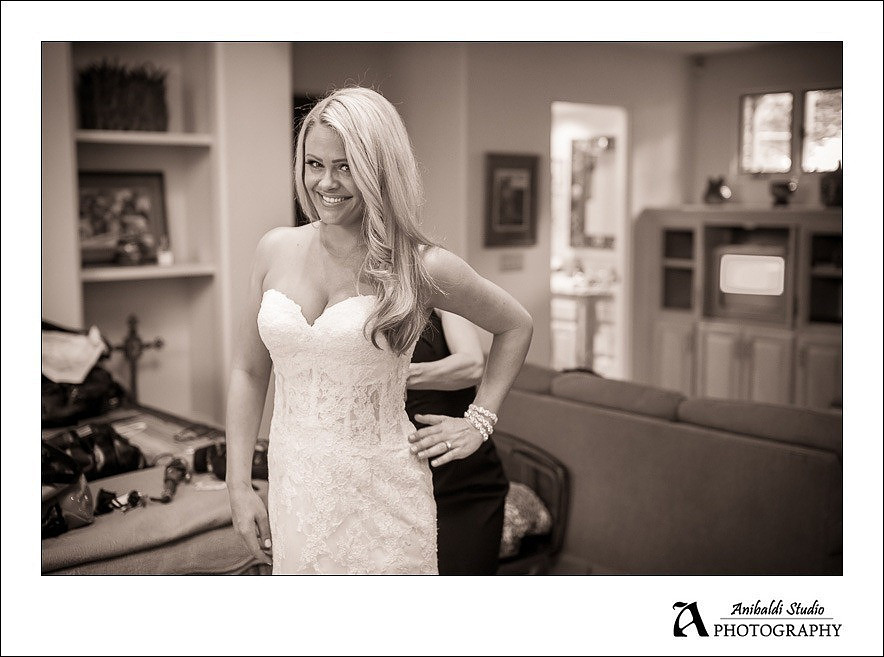 bride getting ready in pauma