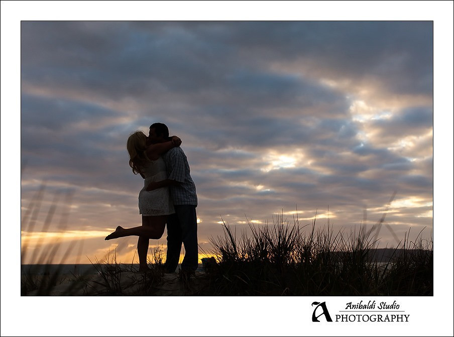 024-coronado beach engagement photo