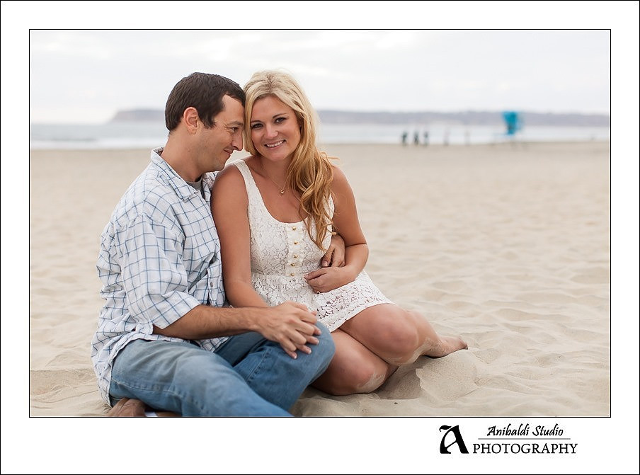 038-coronado beach engagement photo