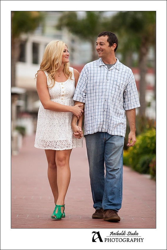 017-coronado beach engagement photo