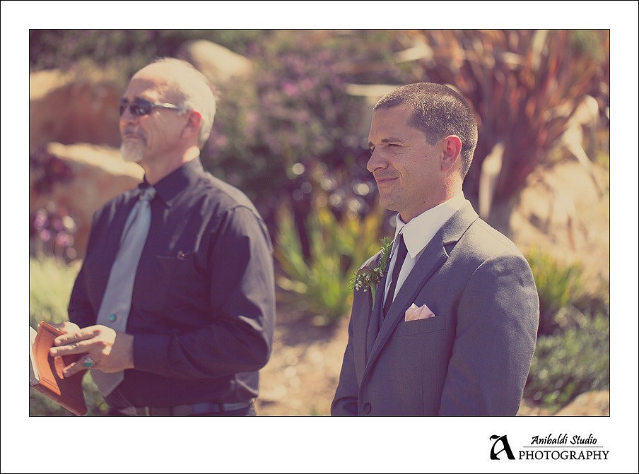 groom waiting for bride at ceremony