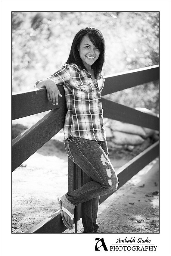 028-Shealee_Senior_Shots