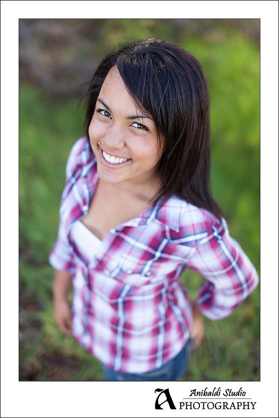 021-Shealee_Senior_Shots
