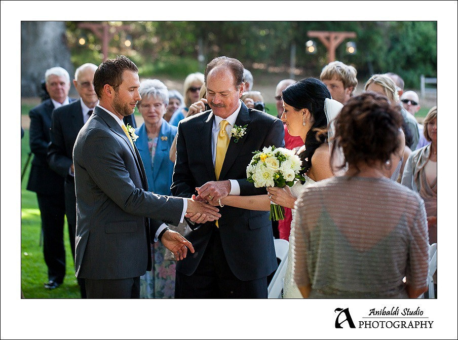 039-temecula creek wedding photograph
