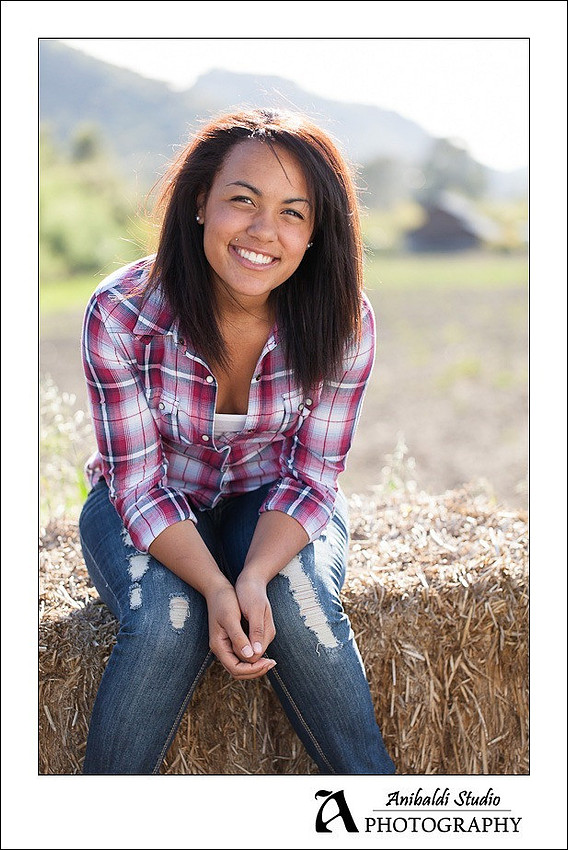 015-Shealee_Senior_Shots